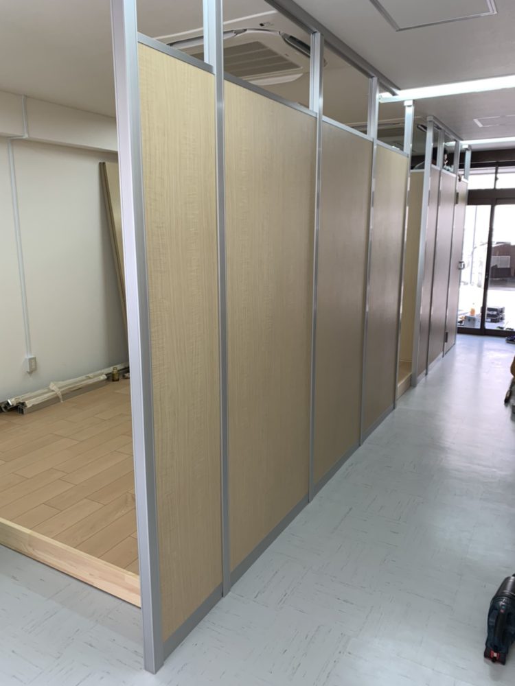 パーテーション工事